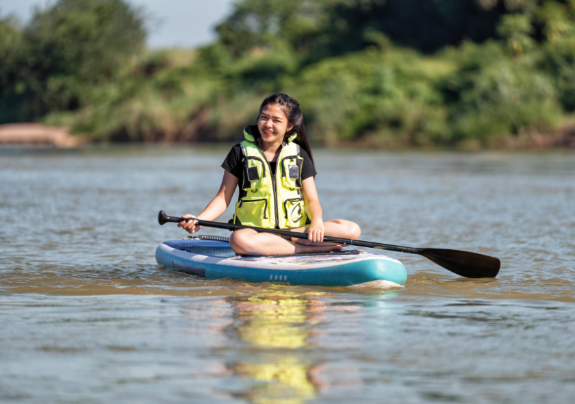 Stand Up Paddle and Sunset Watching on Cai River | Afternoon Tour